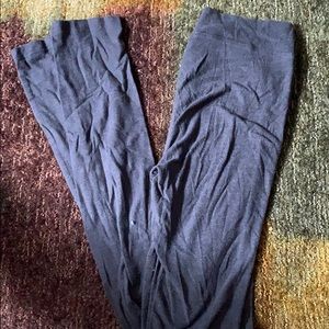 Gray leggings